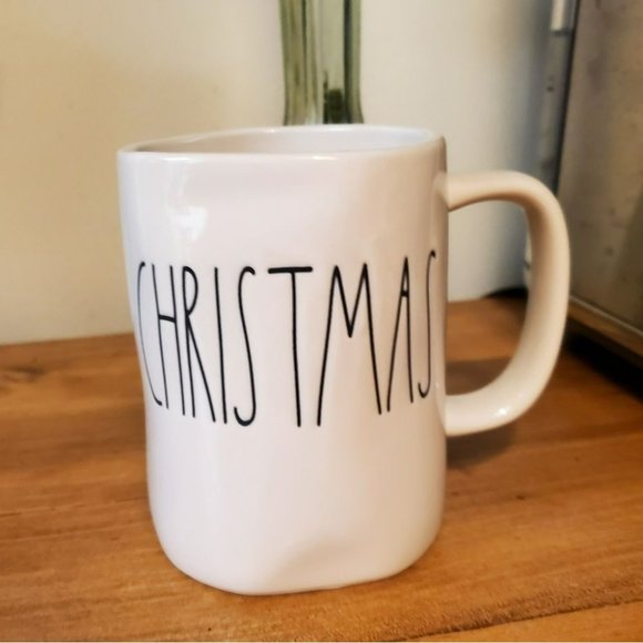 RAE DUNN | Merry Christmas Coffee Mugs (x2) - Picture 5 of 6
